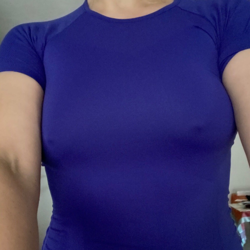 Set of FOUR Athleta Momentum Fitted Tees-Excellent Condition-SMALL ($240 Value!)
